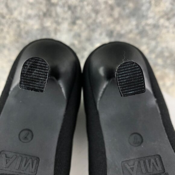 MIA Womens Size 7M Chellsie Black Pointed Toe Stretch Sock High Heel Ankle Boots - Picture 10 of 13